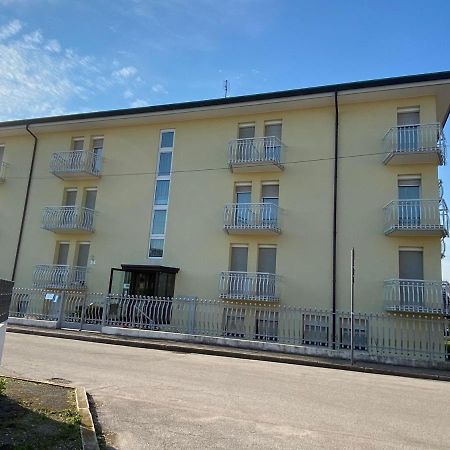 Casa Vacanze Paolo VI ปาโดวา ภายนอก รูปภาพ