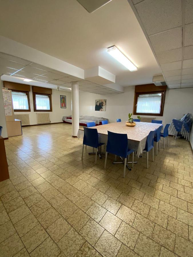 Casa Vacanze Paolo VI ปาโดวา ภายนอก รูปภาพ