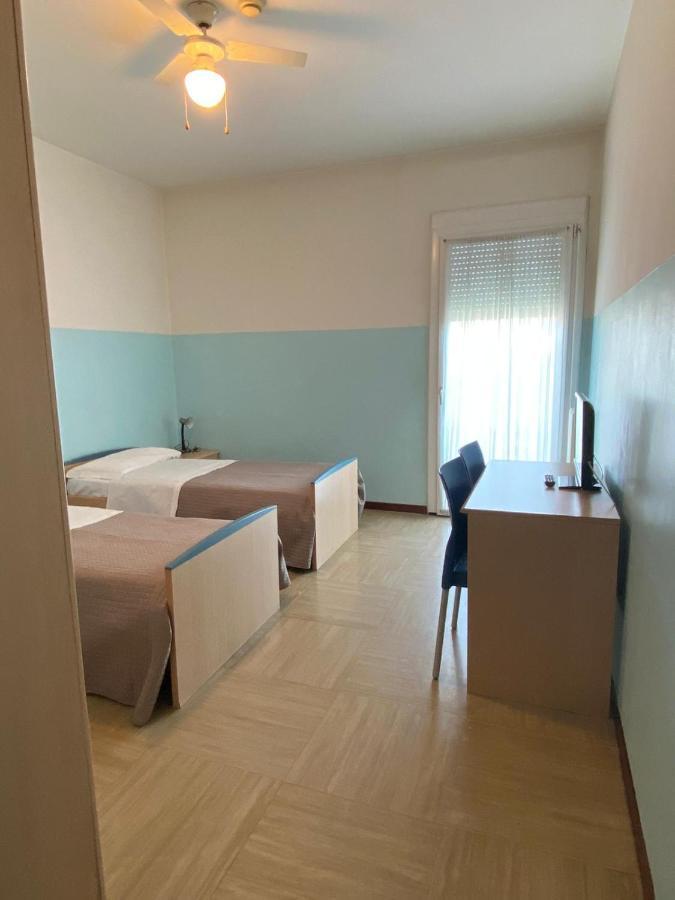 Casa Vacanze Paolo VI ปาโดวา ภายนอก รูปภาพ